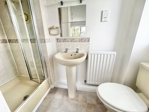 Echo Close Saltney